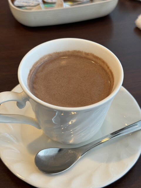 Kissa Shitsu Renoir Kabukiza Mae Ten photo 3