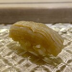 鮨 なんば - 平貝　握り