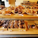 Mel - Atmosphere of the Store