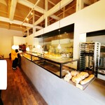 Mel - Atmosphere of the Store