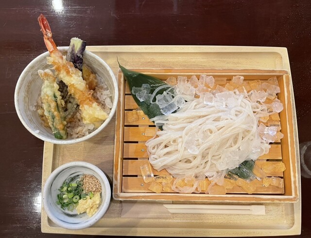 すみれ ザ・モール長町店 - 長町南（うどん）の写真