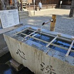 旅館花屋 - 御手水も温泉で温かい♪