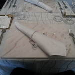 クイントカント - テーブルセッチング。。お洒落やなぁ。