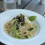田園の中のレストラン うらら亭 - 