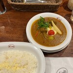 欧風カレー ボンディ 神保町本店 - 