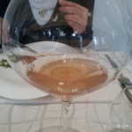 クイントカント - これも自然派ワインですね。若干白濁していますが凄くスッキリと飲みやすいです。