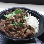 肉問屋但馬屋 - カルビとハラミの但馬牛ミックス丼