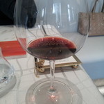 クイントカント - おっさんには高級ワインでした。凄く芳醇な香りでどっしりと落ち着いた感じのワインでしたね。これも自然派ワインのようですね。