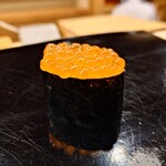 日本橋蛎殻町 すぎた - いくら軍艦