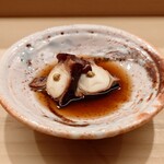 日本橋蛎殻町 すぎた - 蛸の柔らか煮:辛子で