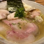 ジャパニーズ ラーメン 五感 - 