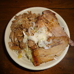 チャーシュー丼（３００円）