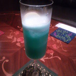 バー クラスター - 【ブルーハワイ】キリリとカッコよく、スタイリッシュ。