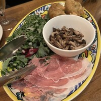 ピッツェリア ダ チーボ コレド日本橋店 - オードブル1皿目