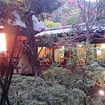 うかい鳥山 - 落ち着いた建屋