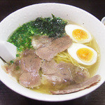 麺工房 武 - 牛塩味玉ラーメン(880円)