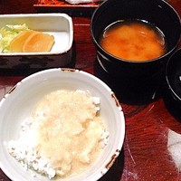 うかい鳥山 - 麦とろ、なめこ汁、香の物