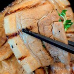 ベルサイユの豚 - 豚肉