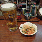 ぶんぶく堂 - セット700円のビールと豆もやし