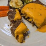 キッチン ブルー グローブ - 食べやすくハーフへ