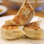 中国小麦粉料理専門店恵泉 - 