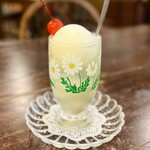 かふぇ あたらくしあ - レモンスカッシュ・フロート