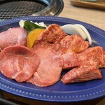 焼肉ばーる やま龍 - 