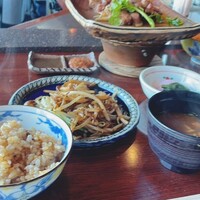 横浜瀬里奈 ステーキドーム - 