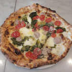 アズーリ - サルシッチャ エ スカローラ