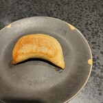 イチリン ハナレ - のタレにつける餃子