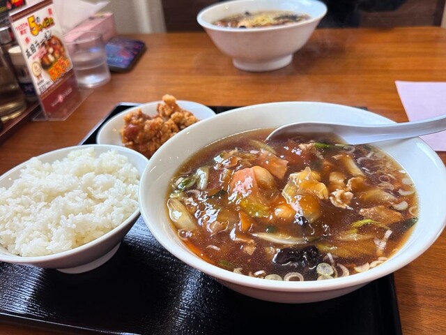 ラーメン処 超くいしんぼ - 白銀（ラーメン）の写真