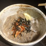 炭火焼肉 焼きしゃぶ にく式 - 冷麺