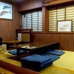 和食彩　匠家 - カウンター席の後ろの小上がり席。宴会席へ他の部屋20名様は大丈夫だそうです。