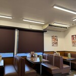 山田うどん - 内観