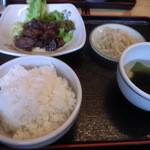 はるみ - ハラミ焼肉定食