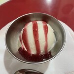 スリランカくまもと - セットデザート　ヨーグルトアイス