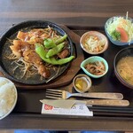 西村商店 - 四万十豚のトンテキ定食　全体