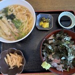 どん亭 - マグロ丼セット　858円