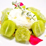 リストランテ カーザ・アルべラータ - 香取市産シャインマスカットのクレームダンジュ