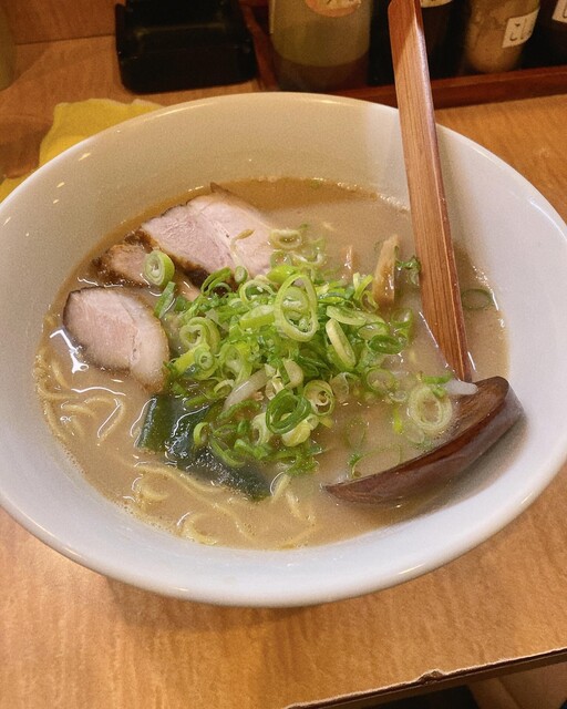 Naniwa Tonkotsu Ramen photo 4