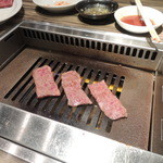 焼肉 ジャンボ - さがり