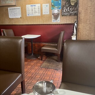 喫茶&軽食 ラック_2