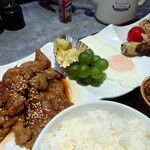 ほびーい喫茶店 - 生姜焼き