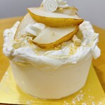 パティスリー リョーコ - ジャポネ洋梨（レッドパートレッド）@4720円