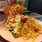 東南アジア屋台 アガリコ食堂 - 