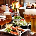 ROAD HOUSE DINING BEER BAR - ≪2時間飲み放題付き≫全8品コース3000円