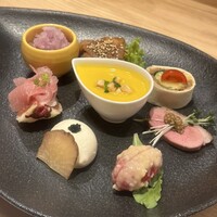 炭火とワインと純米酒 King Momo - 