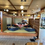 松阪まるよし - 満席御礼予約スタンバイ店内