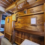 亀屋佐吉 - お店の内観(飲食スペース)