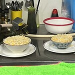 三陽軒 - (左、大盛り)・(右、普通)